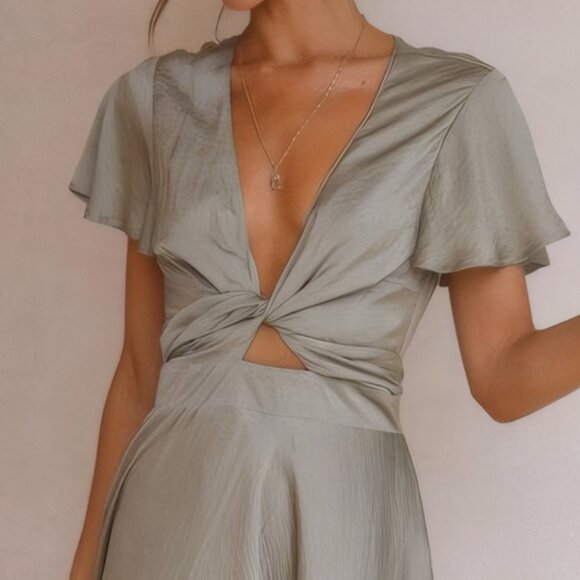 High-Low Plunge Flutter Sleeve Dress | Formal Fit & Flare Dress - Picture 5 of 9